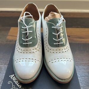 Angela Scott Mrs. Hazel Seafoam Green size 38.5